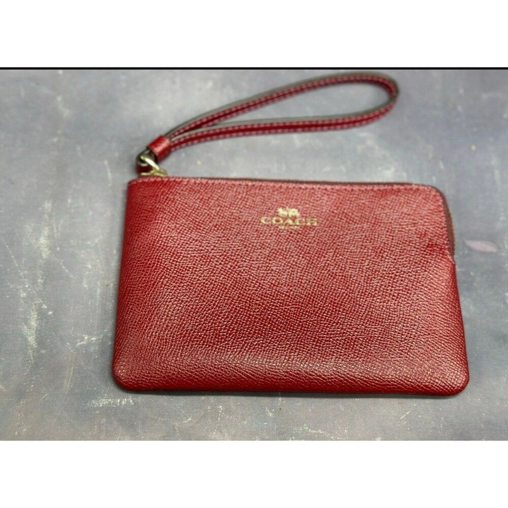 Coach Corner Zip Crossgrain Leather Wristlet Classic True Red EUC